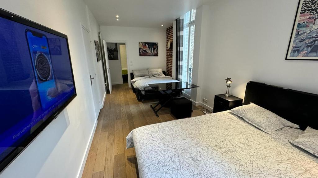 Gorgeous Paris Eiffel Tower Apartment ภายนอก รูปภาพ
