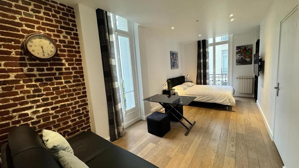 Gorgeous Paris Eiffel Tower Apartment ภายนอก รูปภาพ